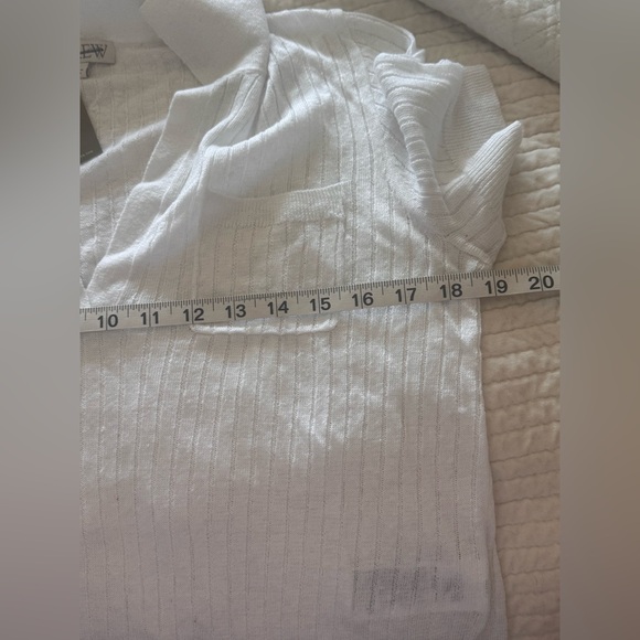 J. Crew Women's Short-sleeve polo shirt in linen - Picture 5 of 6